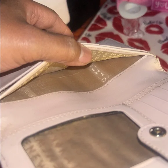 Kate Spade Blush Pink Bow Wallet - Picture 4 of 12